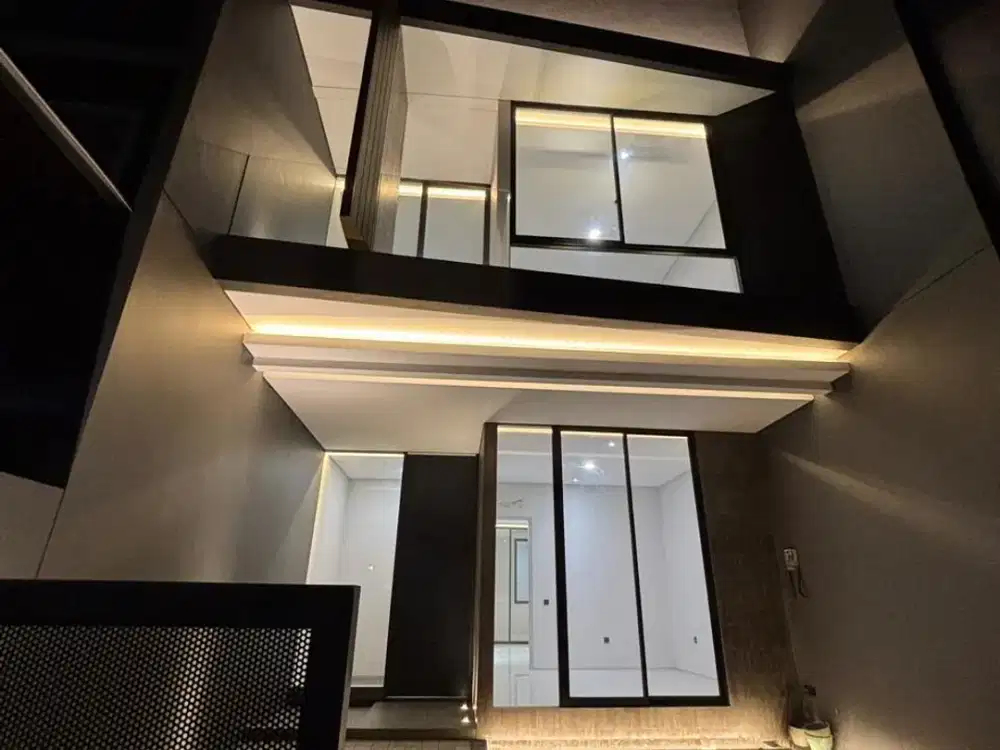 Barang Langkah, Rumah Baru Gress Manyar