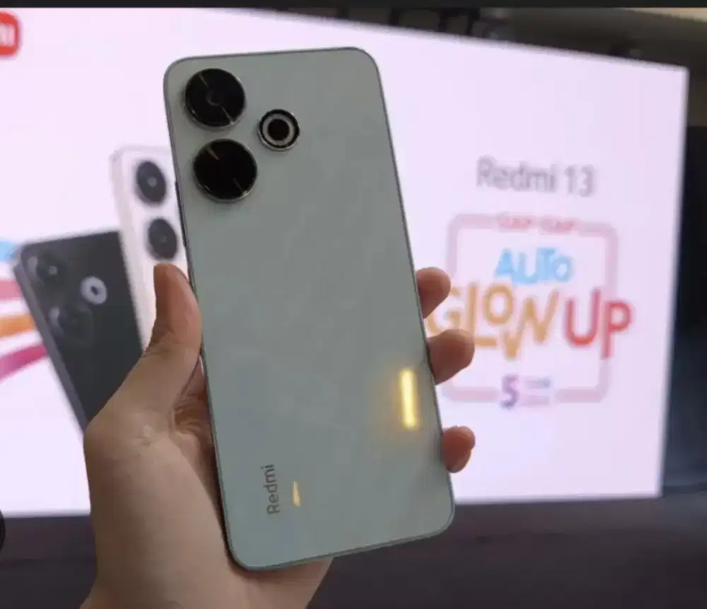 Jual hp redmi 13,8+8/128, HP dan Cas, HP baypass ya. Nego