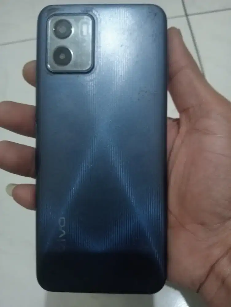 Vivo y15s RAM 3/64