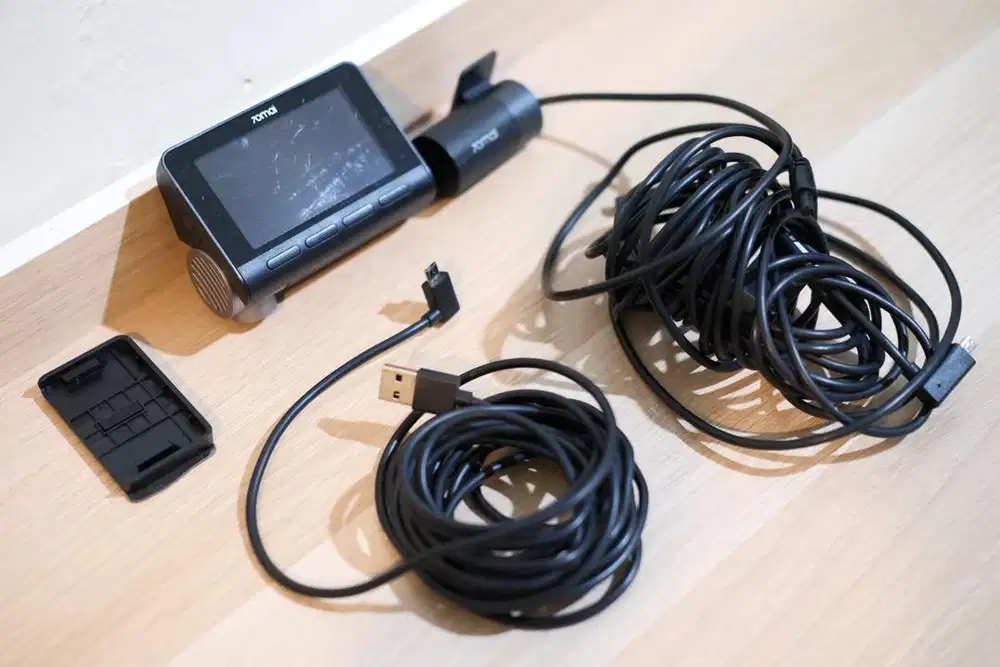 70mai Dash Cam A800S, Front and Rear.