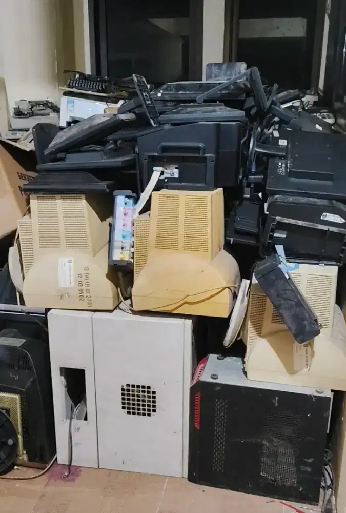Terima Barang bekas kantor, dan limbah pabrik elektronik lainnya