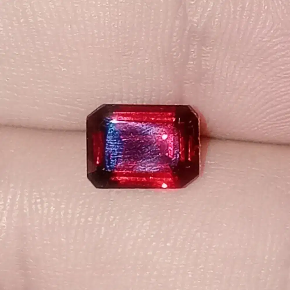Lostone Rhodolite Garnet