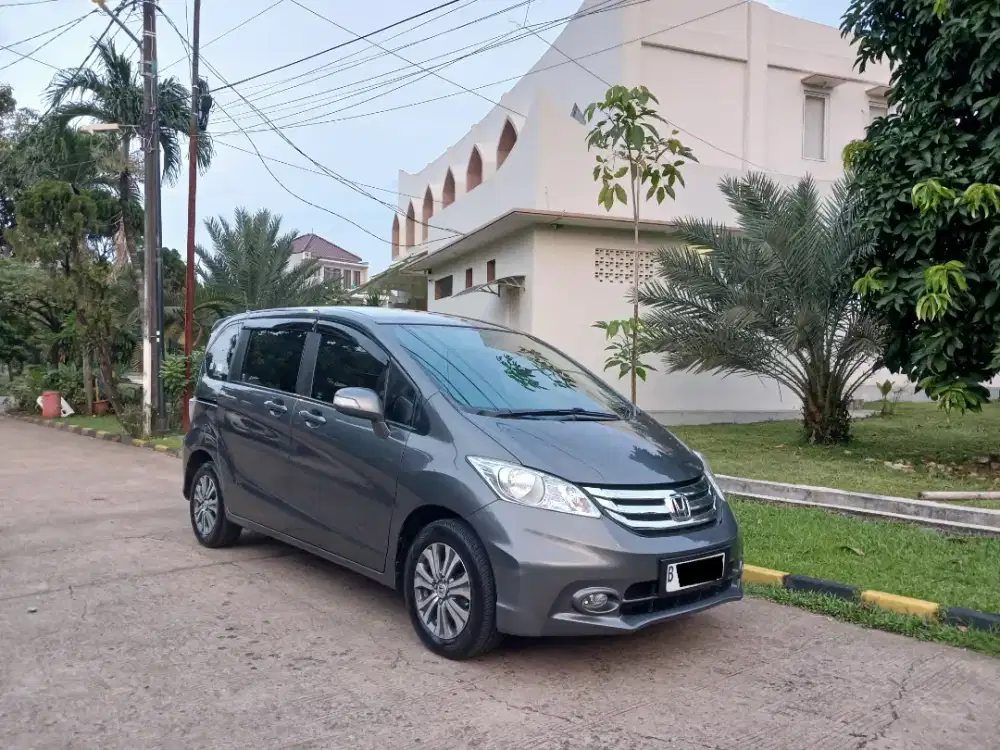 Honda Freed PSD Tahun 2014/15 Edisi Terakhir Full Orisinil Cat