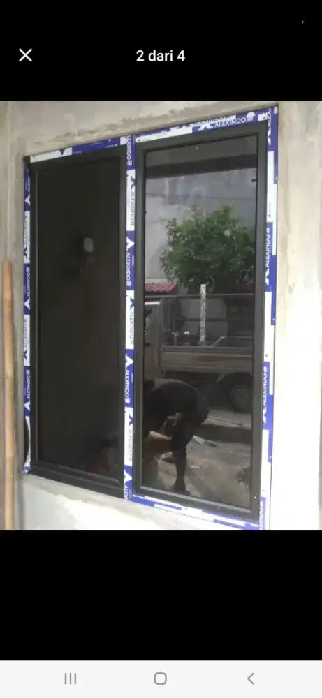 Jendela alumunium dobel daun T200cm L120cm harga 2,4 jt / terpasang