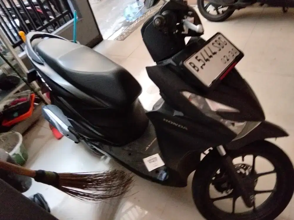 Di jual Honda beat kaeyles THN 2025 bln 02