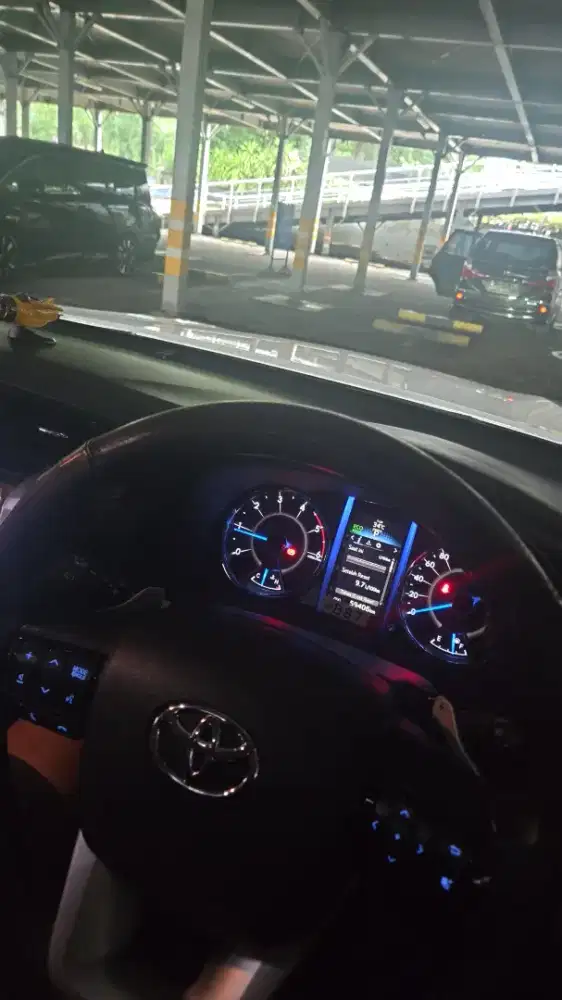 Jual mobil pribadi bebas laka dan banjir,type vrz trd,