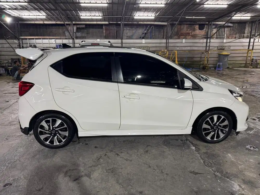 [CASH] KM Rendah Honda Brio RS 2023 AT Taffeta White