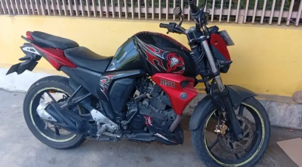 YAMAHA Byson F1 2015 7jt