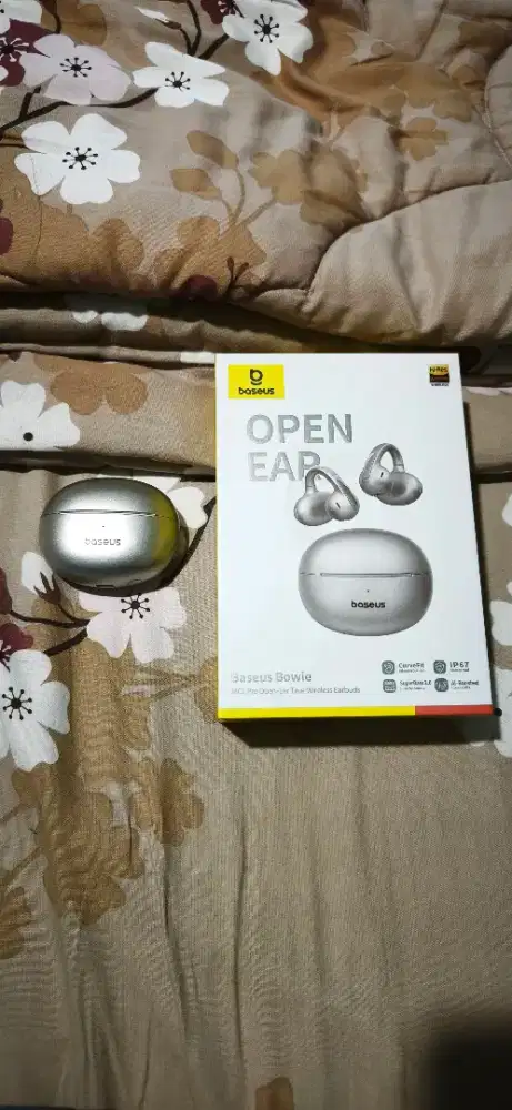 Basues Bowie MC1 PRO open ear wear ( like new )