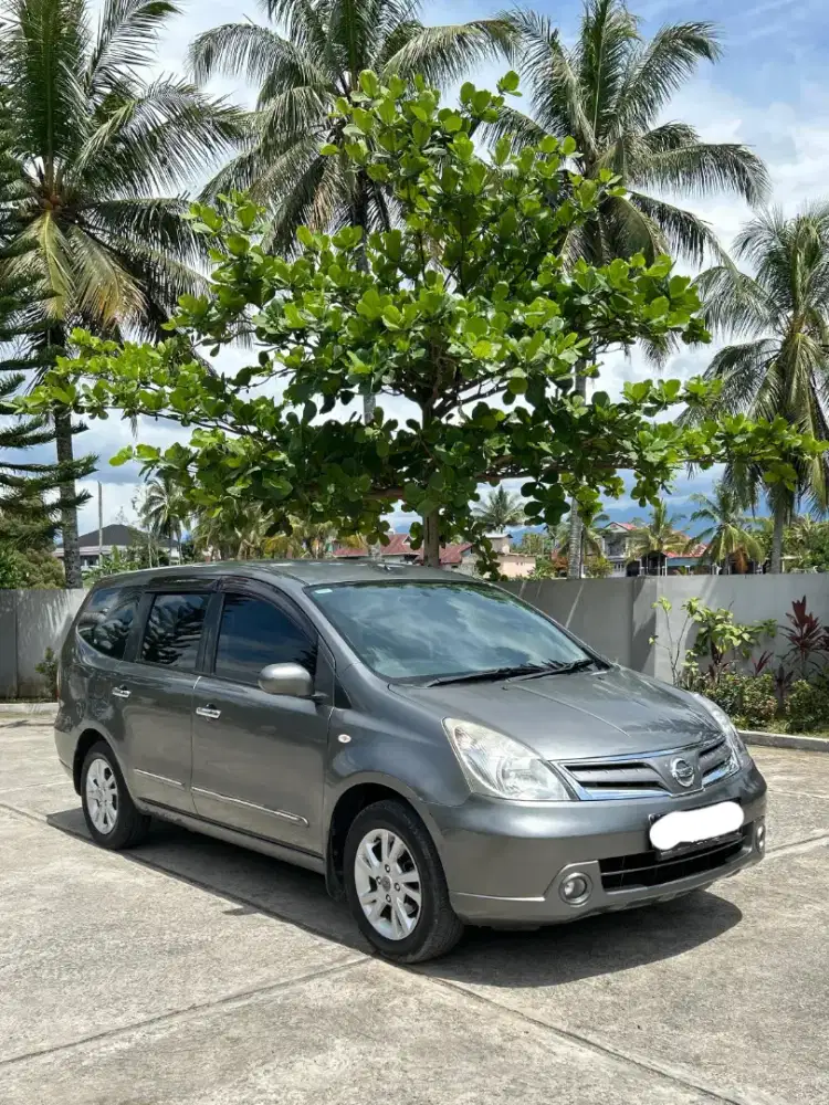 Grand Livina XV AT  Matic 2012 Abu-Abu Plat BA