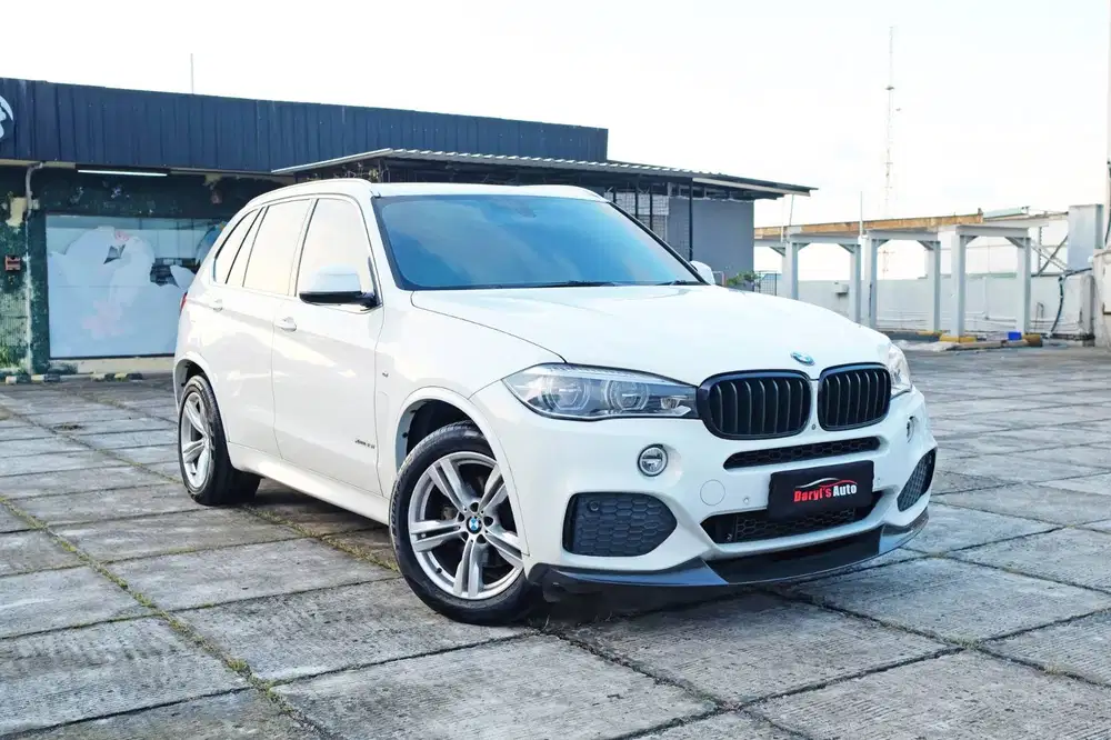 Low KM BMW X5 xDrive35i xLine Msport LCI 2017