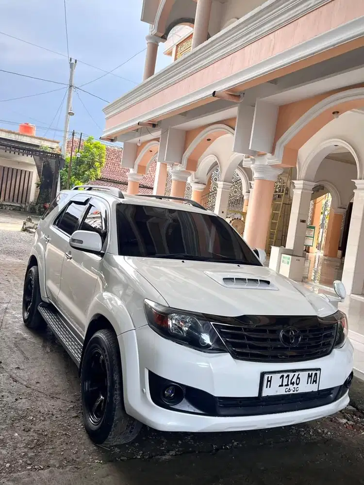 Toyota Fortuner 2012 Diesel