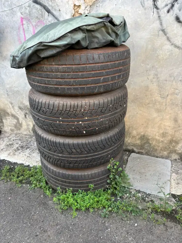 Velg dan Ban mobil ex chevrolet