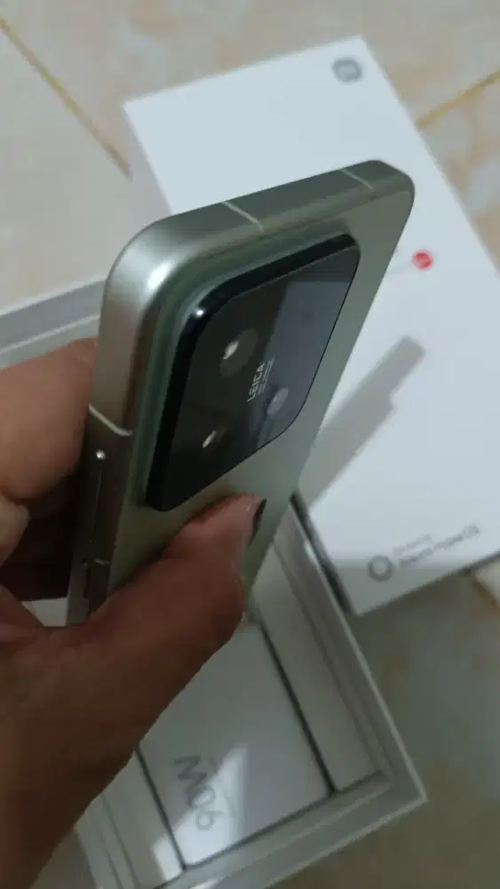 XIAOMI 15 RAM 12/256 MULUS CEK LANGSUNG