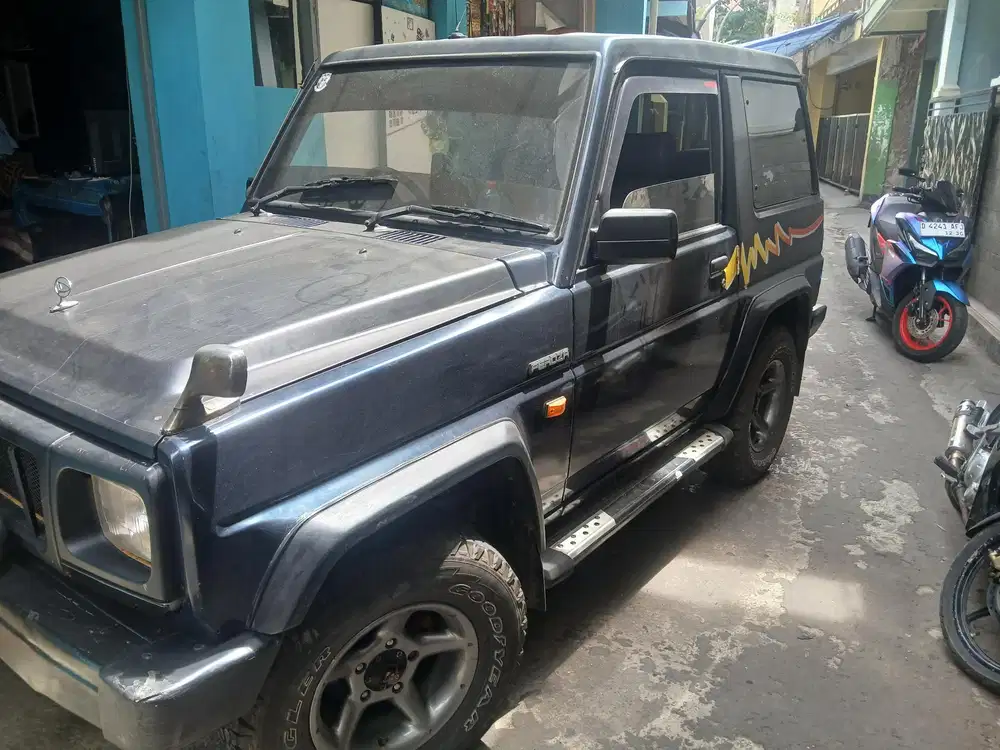 Daihatsu Feroza 1994 Bensin