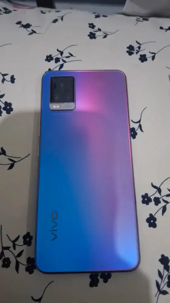 VIVO V20 2021 8/128 GB