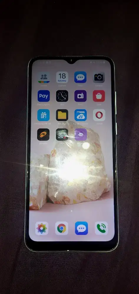 Jual HP samsung s04e ram 3/32 . HP saja. Harga 450 ribu boleh nego.