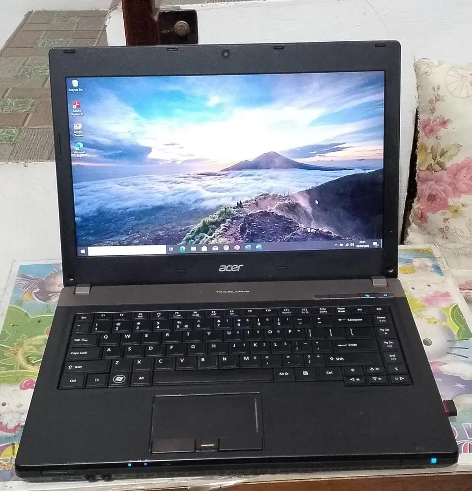 Laptop Acer Travelmate P643-M