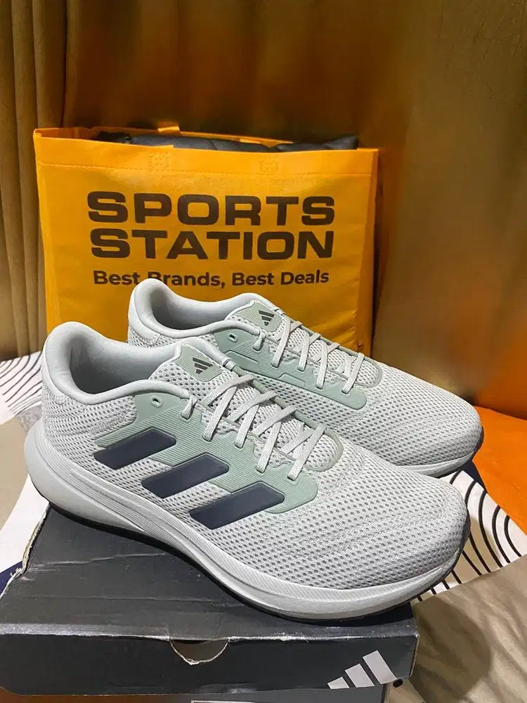 Sepatu adidas response runner u original