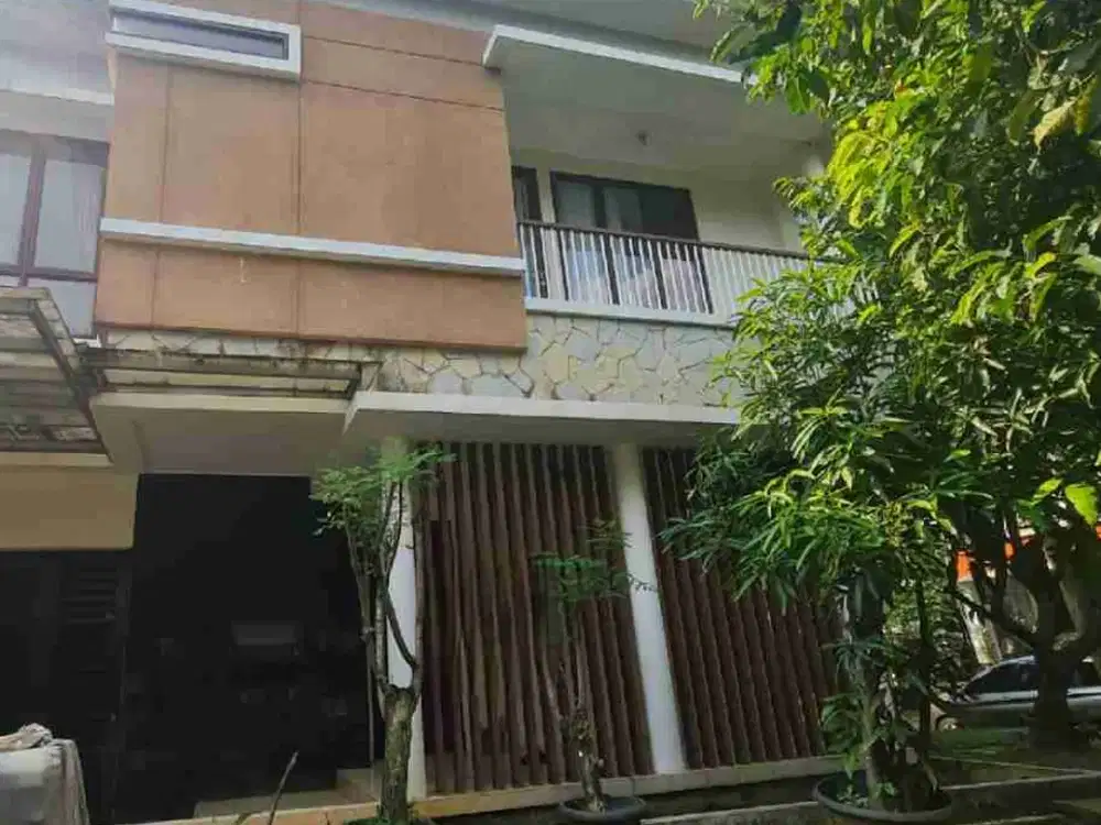 Rumah Sewa Posisi Hook Di Discovery Bintaro