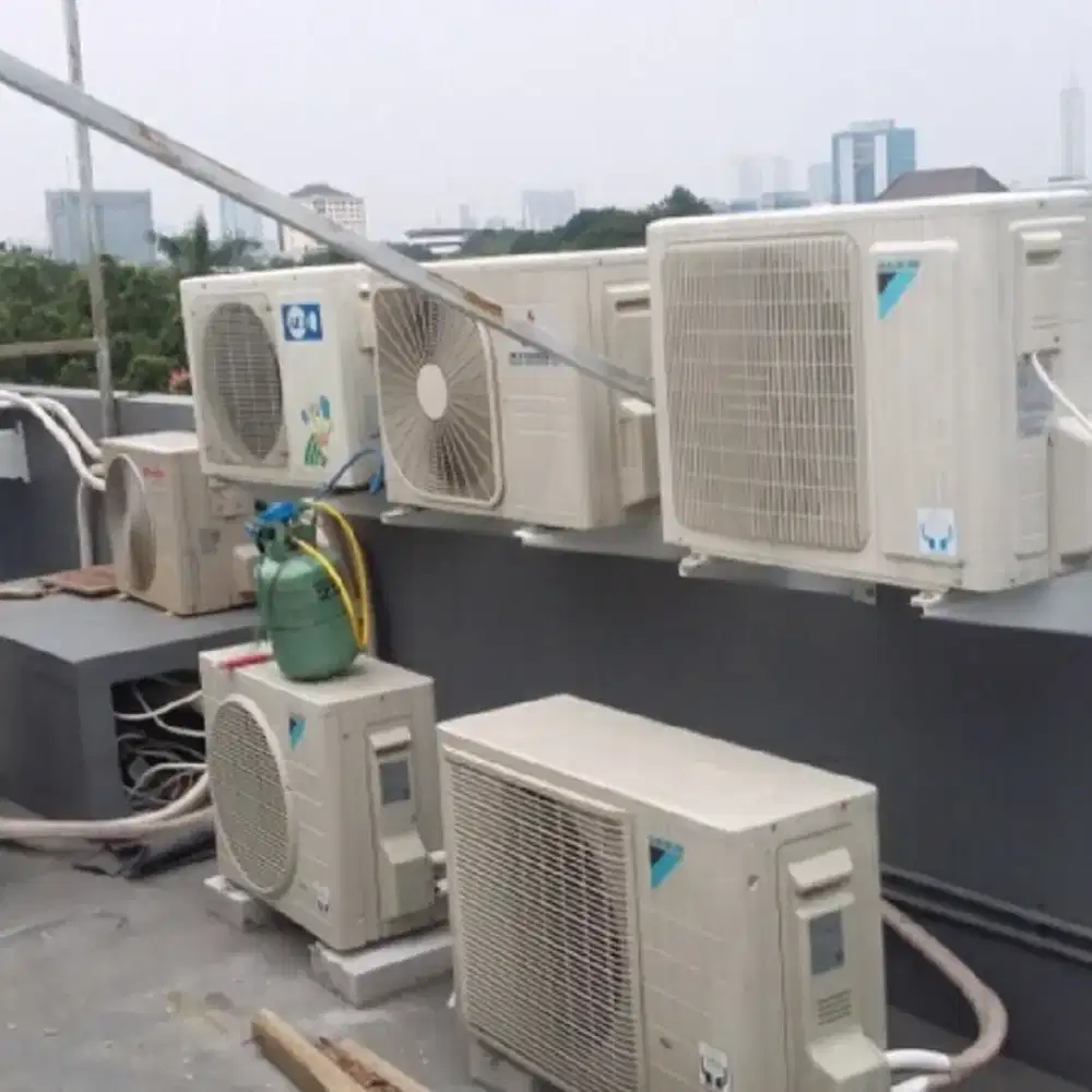 Service Ac,Kulkas,Pompa Air,Mesin Cuci dan Bongkar Pasang AC.