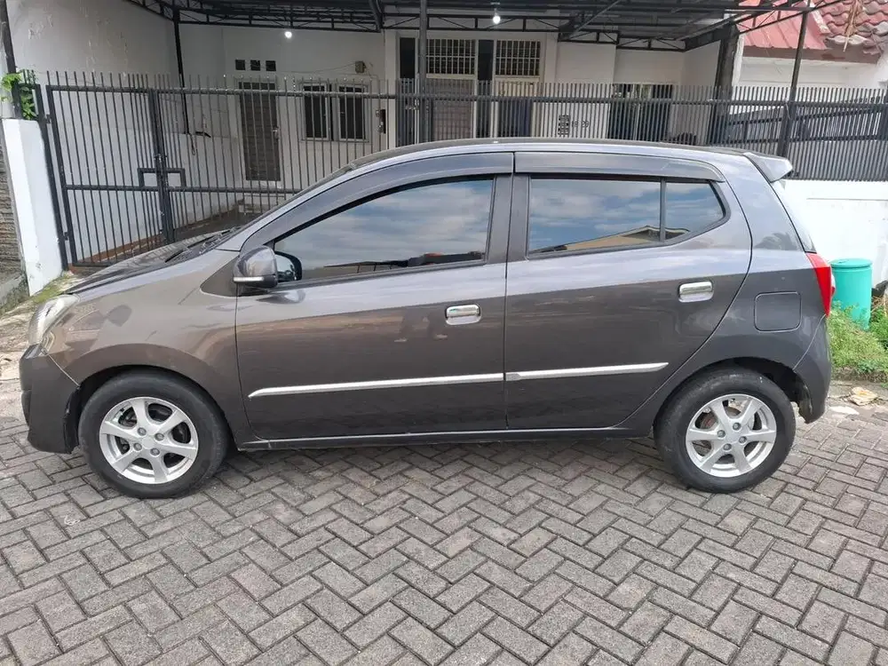 Di jual ayla x matic 2017