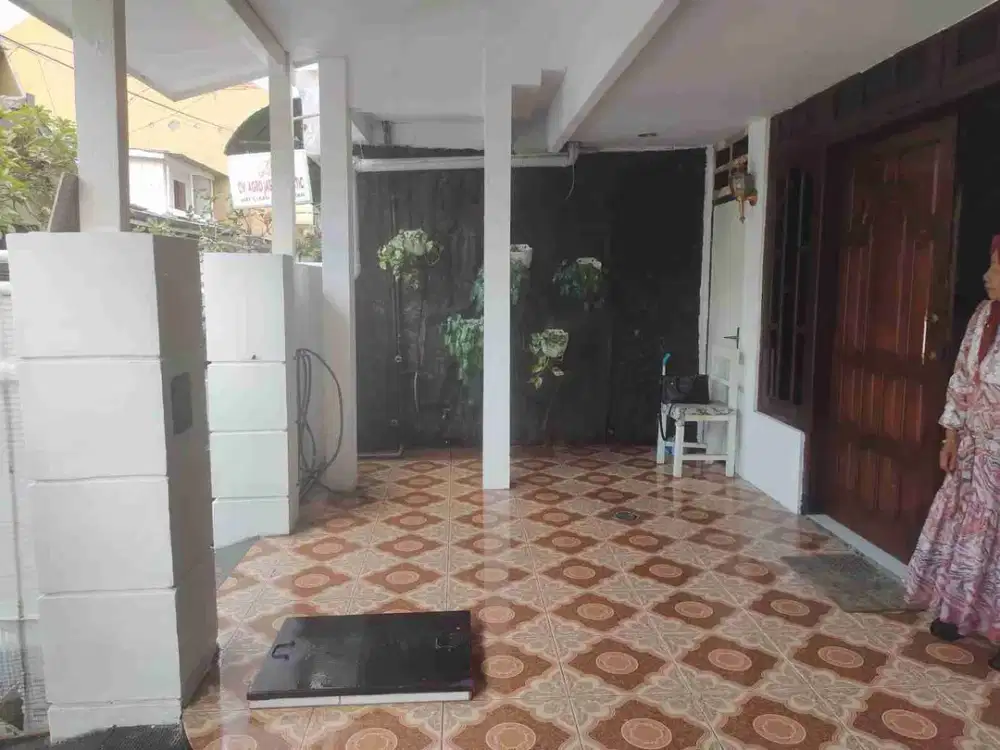 Disewakan Rumah di Deltasari Indah, Waru, Sidoarjo