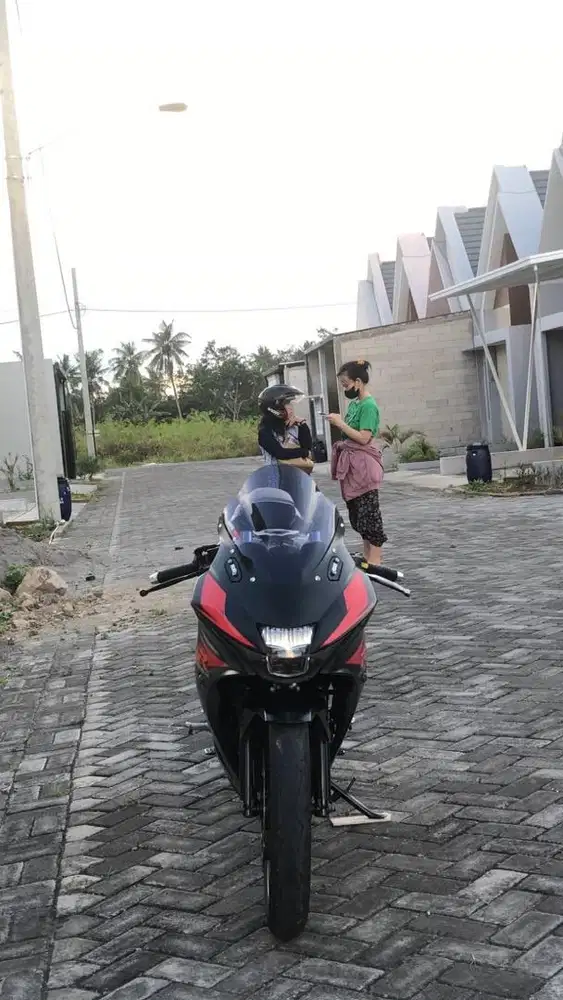 JUAL SUZUKI GSXR 150
