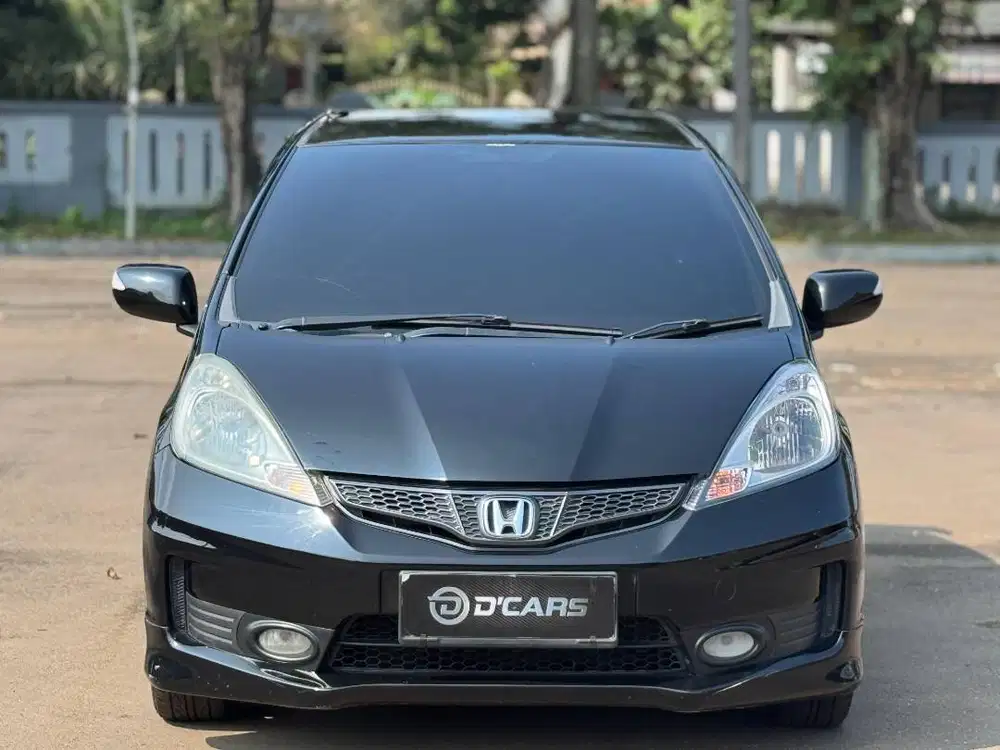 HONDA JAZZ RS 2012 MATIC LOW KM  DP RINGAN