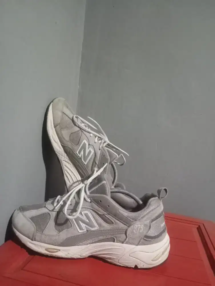 NEW BALANCE 878