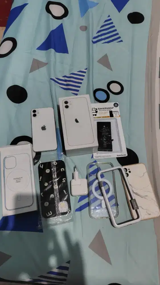 Apple iPhone 11 128gb white inter