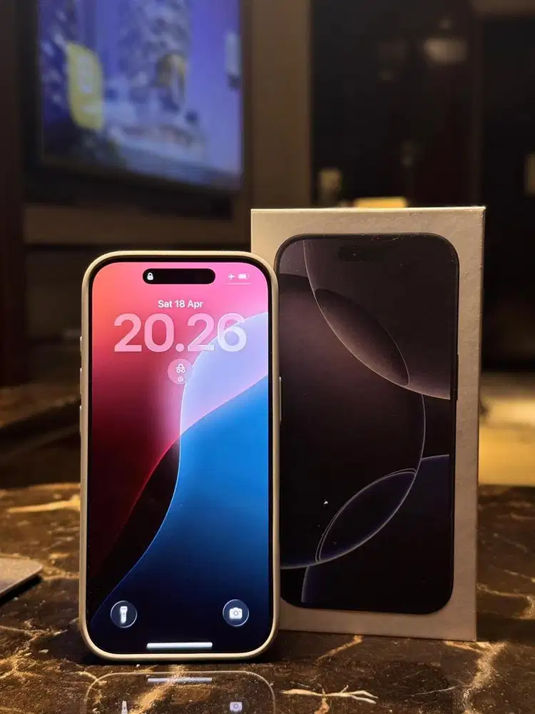 Apple iPhone 16 Pro 256 Gb IBOX Hitam