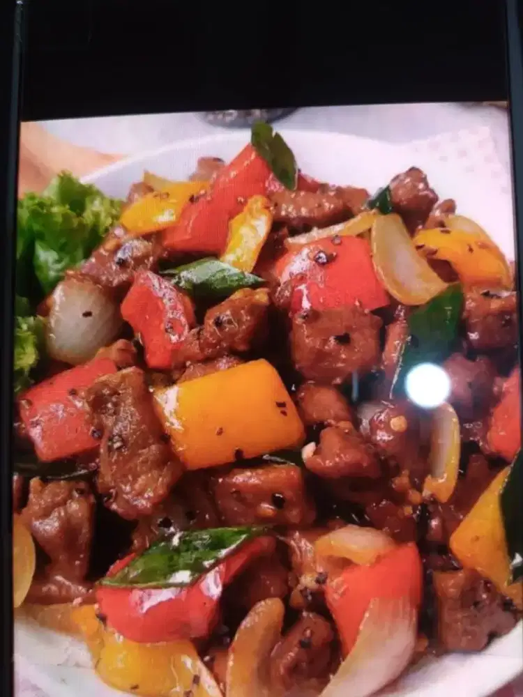 DIBUTUHKAN ADMIN KANTOR RESTO DAN OFFICE BOY/GIRL