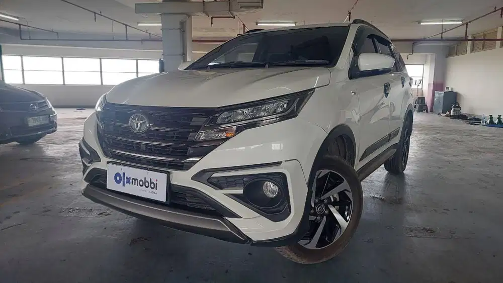 DP 1 JUTA Toyota Rush 1.5 GR Sport Bensin-AT 2022 Merah CEVFB