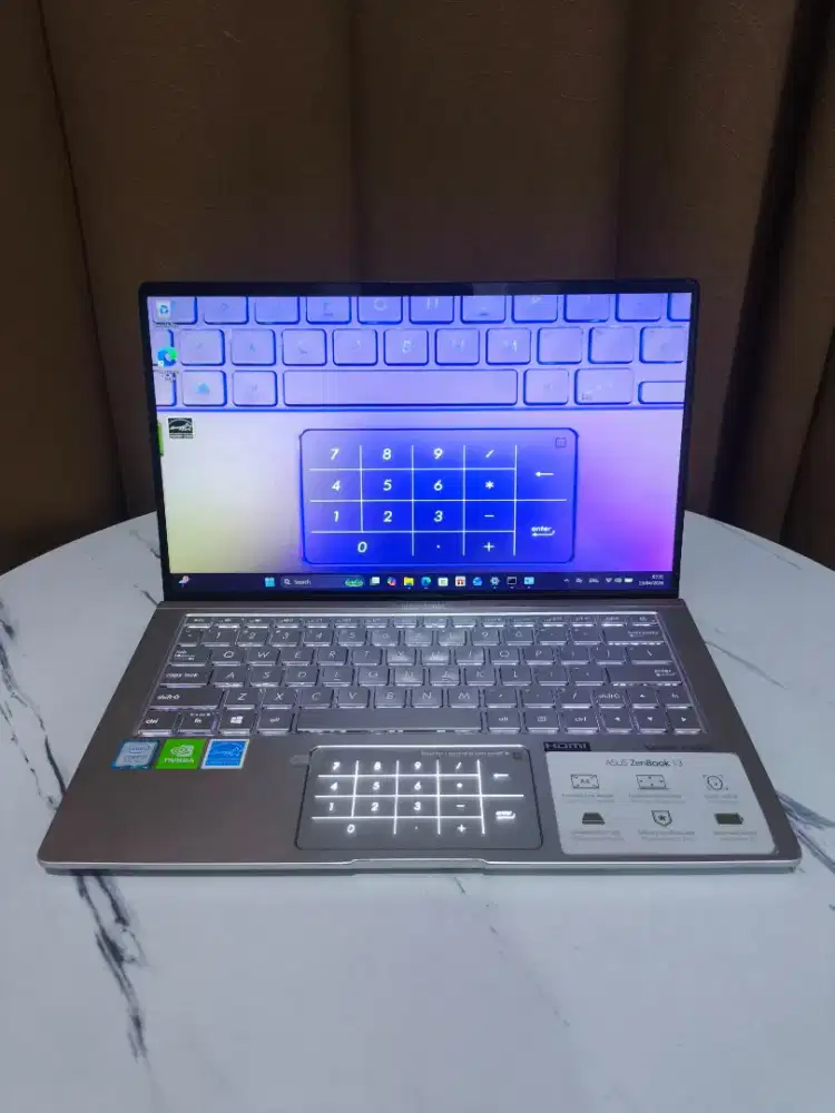 ASUS ZENBOOK CLASIC 13 UX333FN -308 Silver Metal Limited Edition