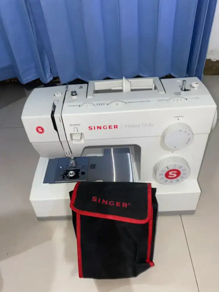 Mesin Jahit Portable SINGER HEAVY DUTY 5523