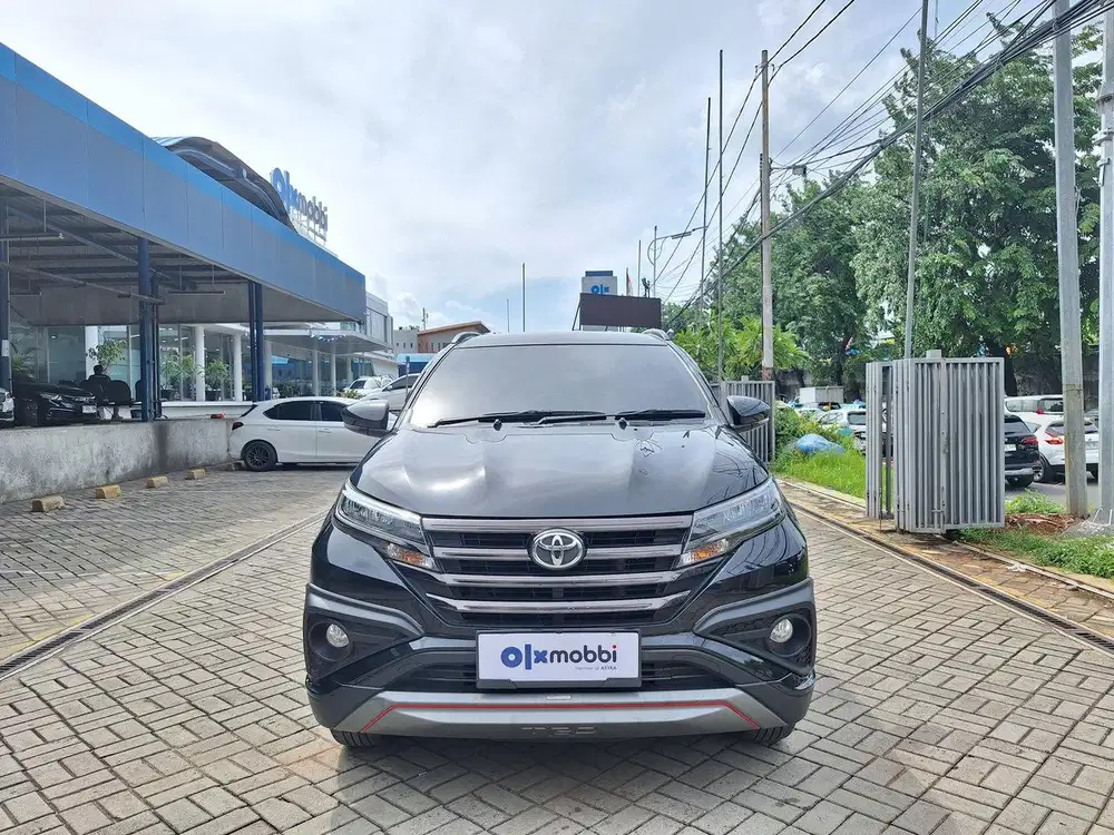 DP 1 JUTA Toyota Rush 1.5 TRD Sportivo Bensin-AT 2018 Hitam CPFDB