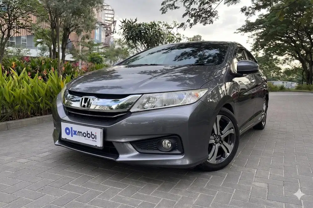 TDP 1 JUTA Honda City 1.5 E Bensin-AT 2015 Abu-Abu CFDZB