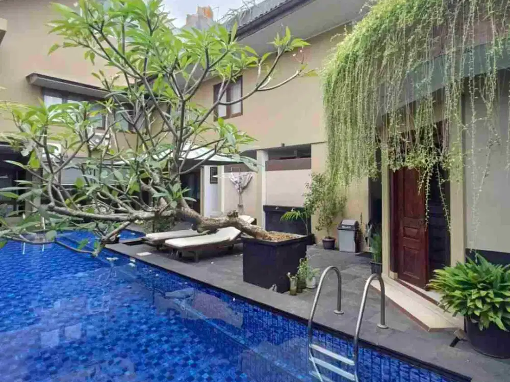 Dengan Swimming Pool, Siap Huni, Lingkungan Nyaman, Lokasi Strategis Dejat Bintaro Plaza, St Pondok Ranji, dan Pintu Tol