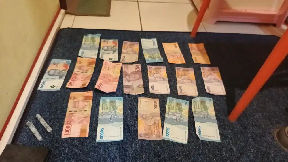 Uang bibit Bibit uang