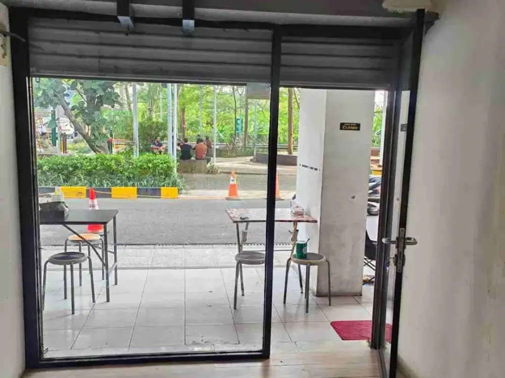 Disewakan kios apartemen Bassura City tower Geranium cocok untuk usaha hadap jalan