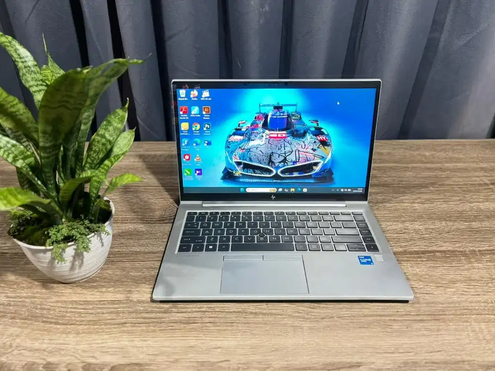 Laptop hp elitebook g8 core i5 gen11 16gb 256gb design editing