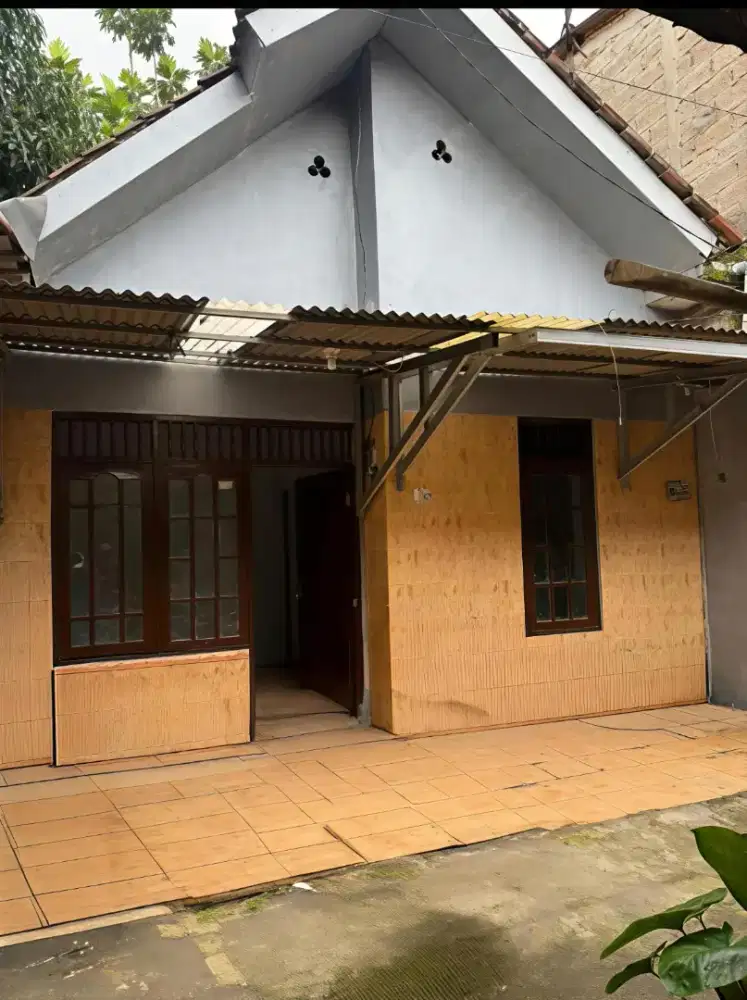 Rumah second dijual cepat 180jt(50m²) Cilangkap Tapos Depok