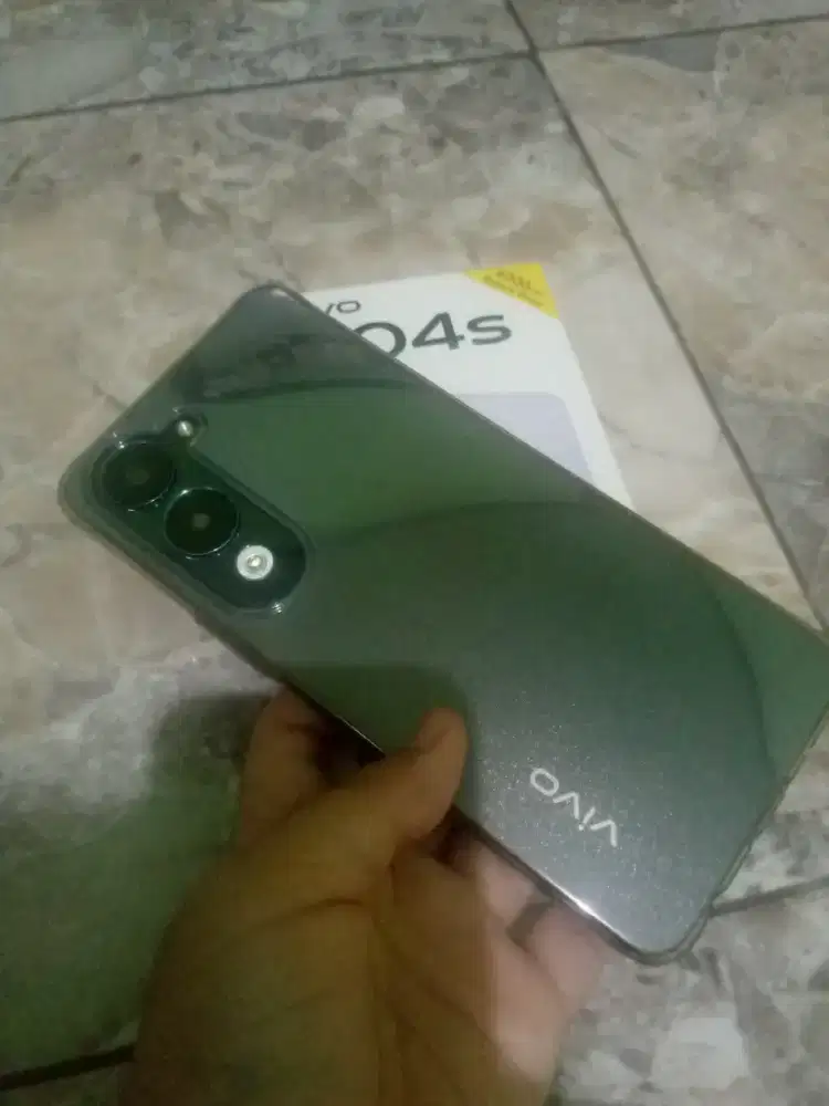 Dijual HP vivo y04s masih bagus