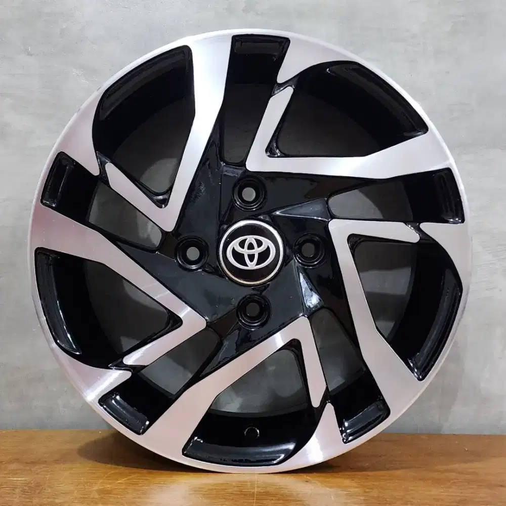 VELG VELOZ 2O2O R.14 - 15 (ada 2 ukuran) model ORI kualitas Bagus SNI