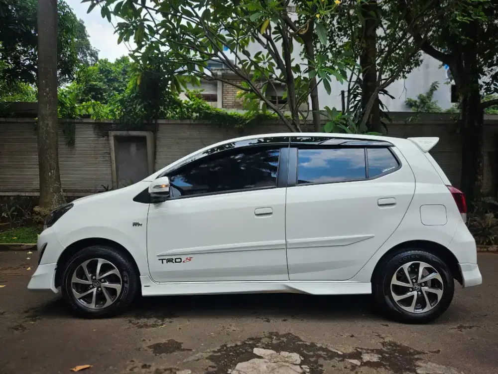 Agya 1.2 TRD Sportaivo AT