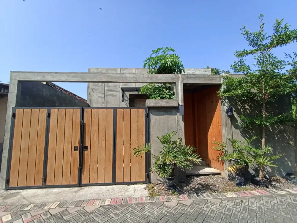 Dijual Rumah konsep villa full furnish