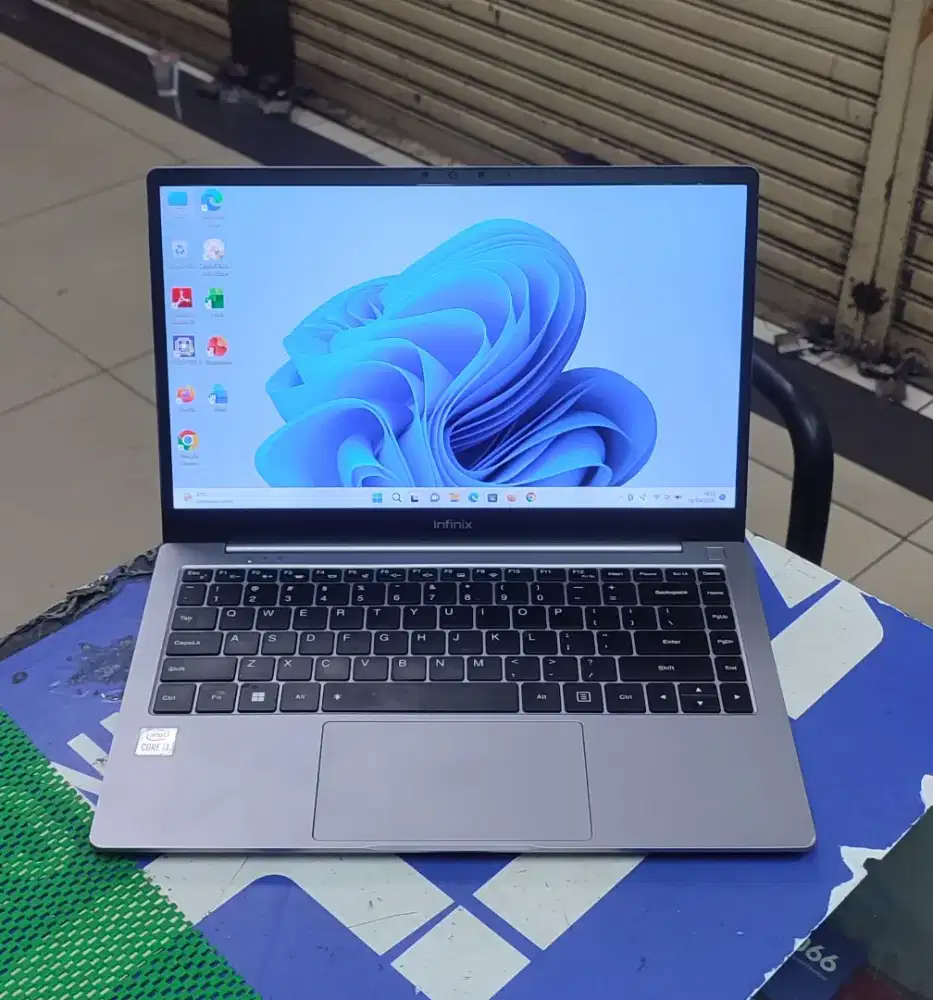 INFINIX INBOOK X2 CORE I7 GEN10 512GB/8GB