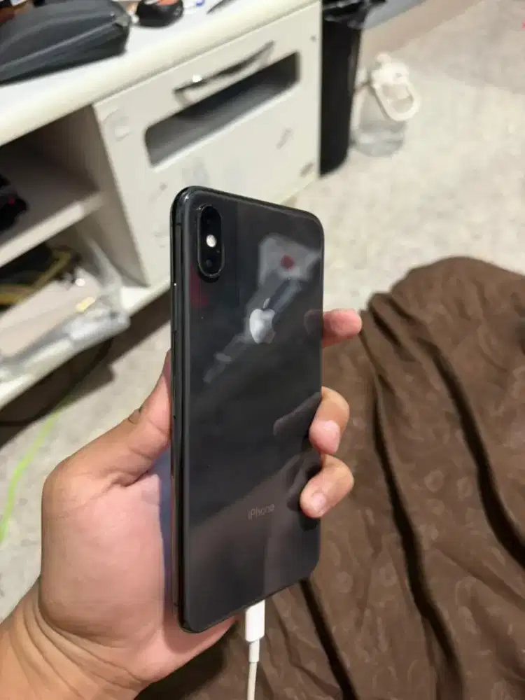iPhone xsmax 64gb inter all operator