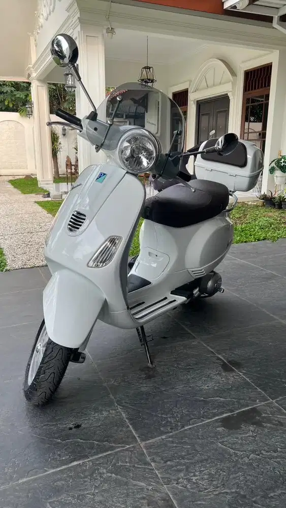 Vespa LX tahun 2011/2012